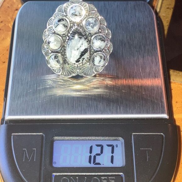 Genuine White Buffalo Sterling Silver Southwestern Ring Size 7 - Picture 9 of 9